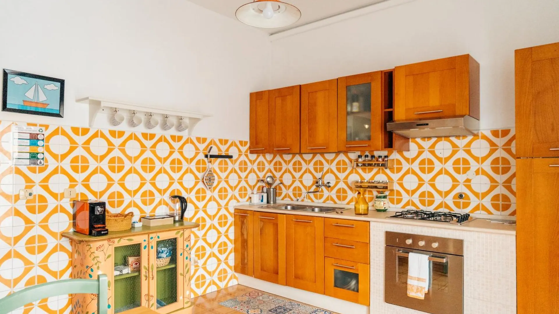 Quirky House Apartment Fiumicino Italy