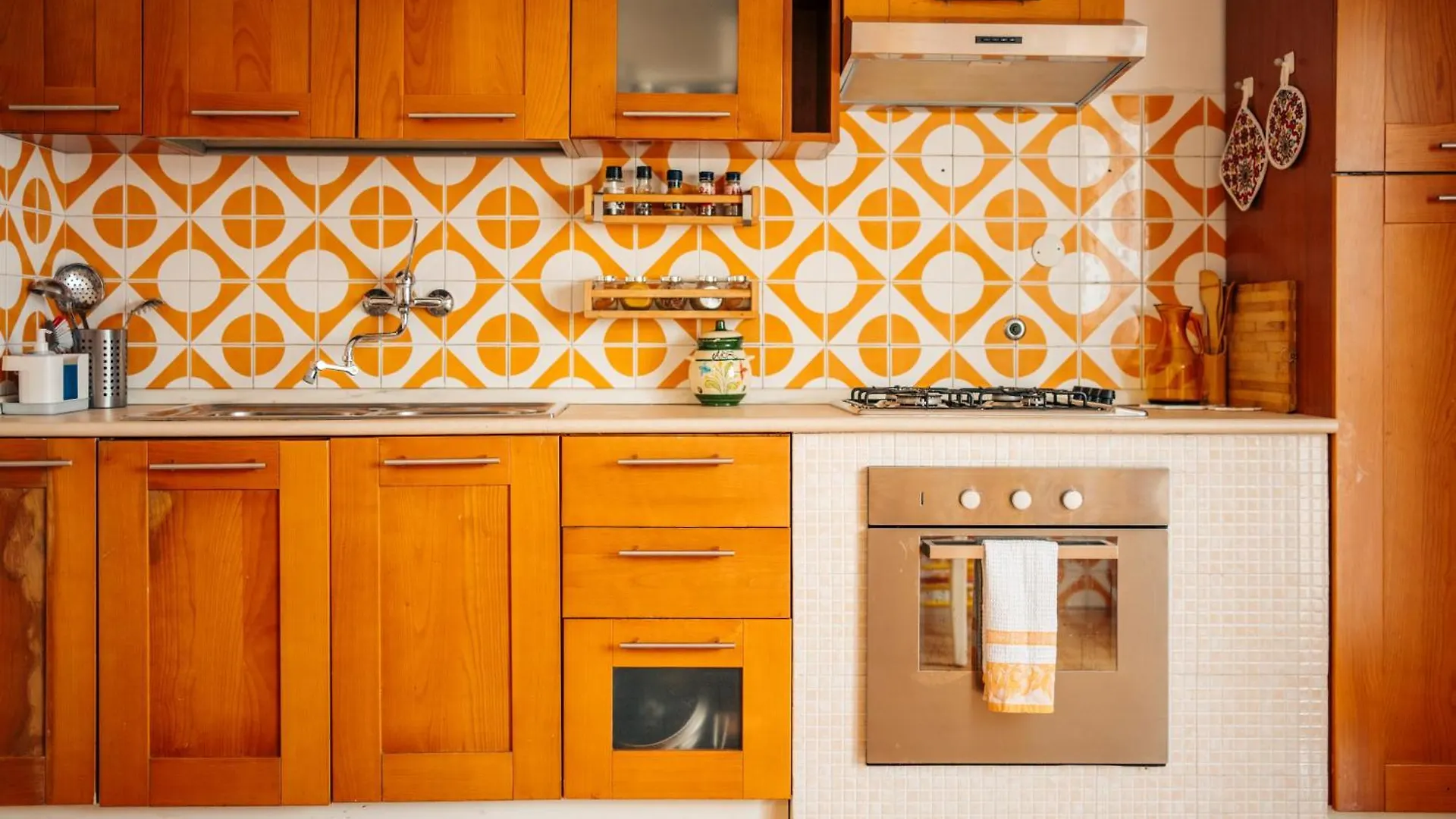 Quirky House Apartment Fiumicino 0*,